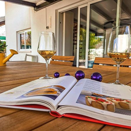 Molnar Resort Apartment Ljiljana Brzac Eksteriør billede